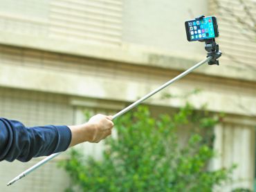 Universal Selfie Stick Mount