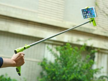 Selfie Stick Monopod Phone Holder with Bluetooth Remote Controller